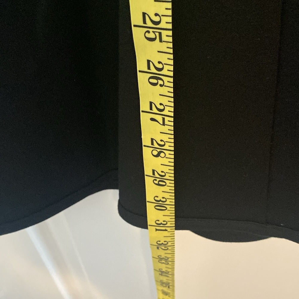 Dress - Picture 6 of 9